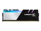 DRAM																								 –  – F4-3000C16Q-32GTZN